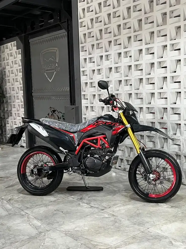 HONDA CRF 150 2025 ODO 6rb KM