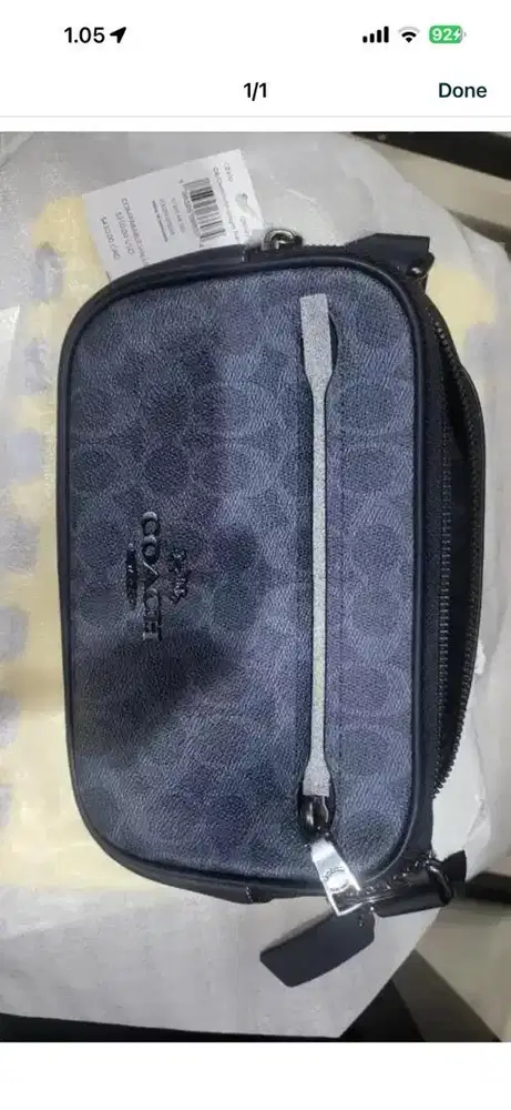 Tas coach original kondisi 99% like new , jarang pakai simpanan