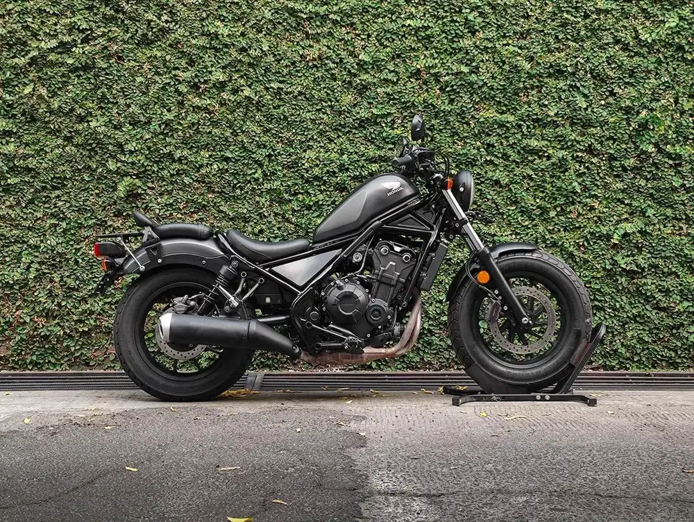 Honda Rebel 500 tahun 2019 Low Odo Mulus TT FP GRAY DOFF Like New