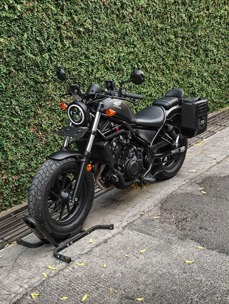 Honda Rebel 500 tahun 2019 Low Odo Mulus TT FP GRAY DOFF Like New