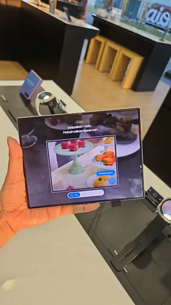 Samsung Galaxy Zfold 8 1TB - Garansi Fresh
