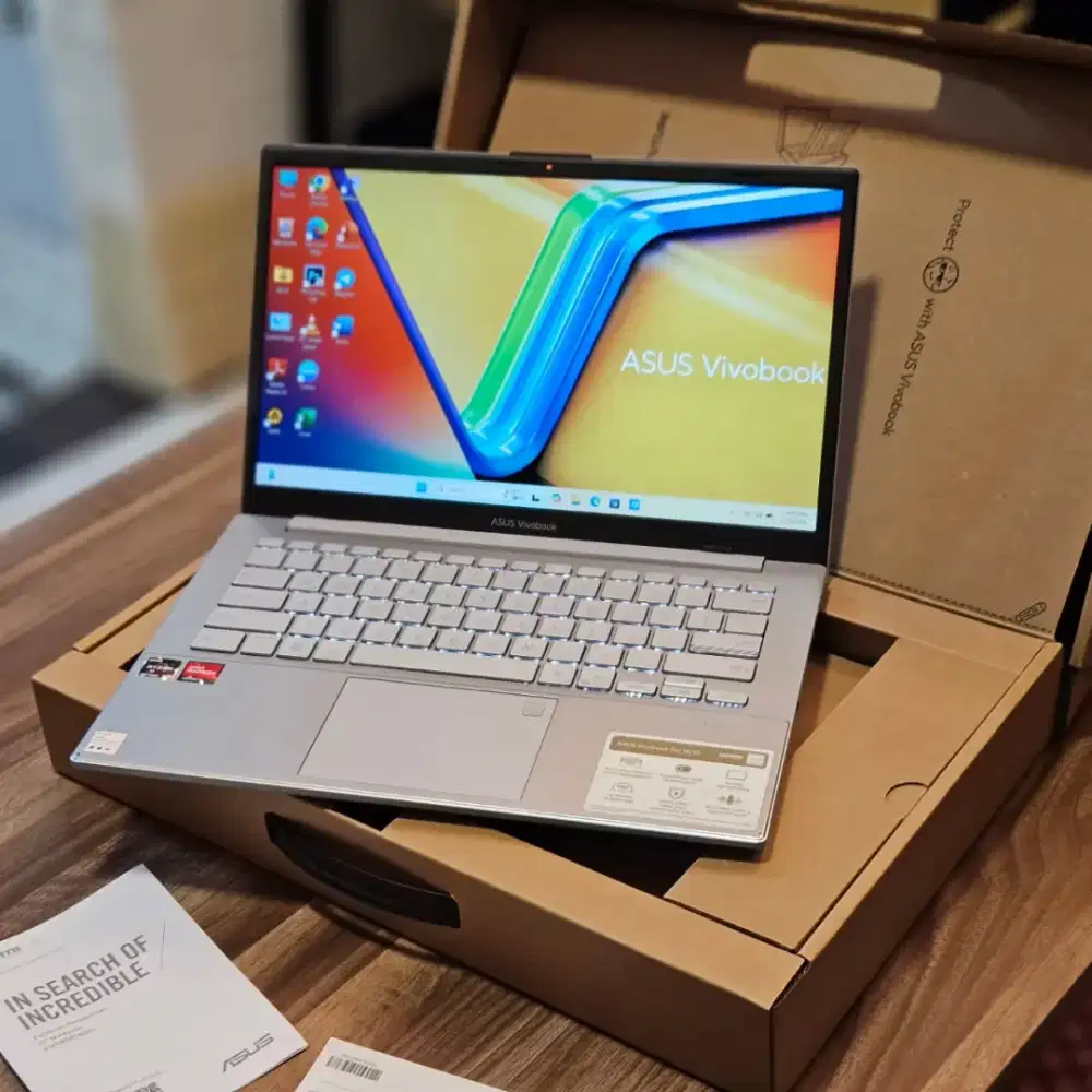 ASUS Vivobook Go 14 Ryzen 3 7320U 8GB 512GB Silver Cicilan Home Credit