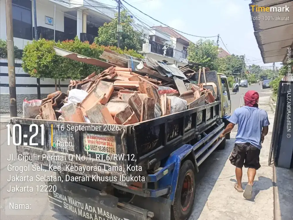 Jasa buang puing dan urugan