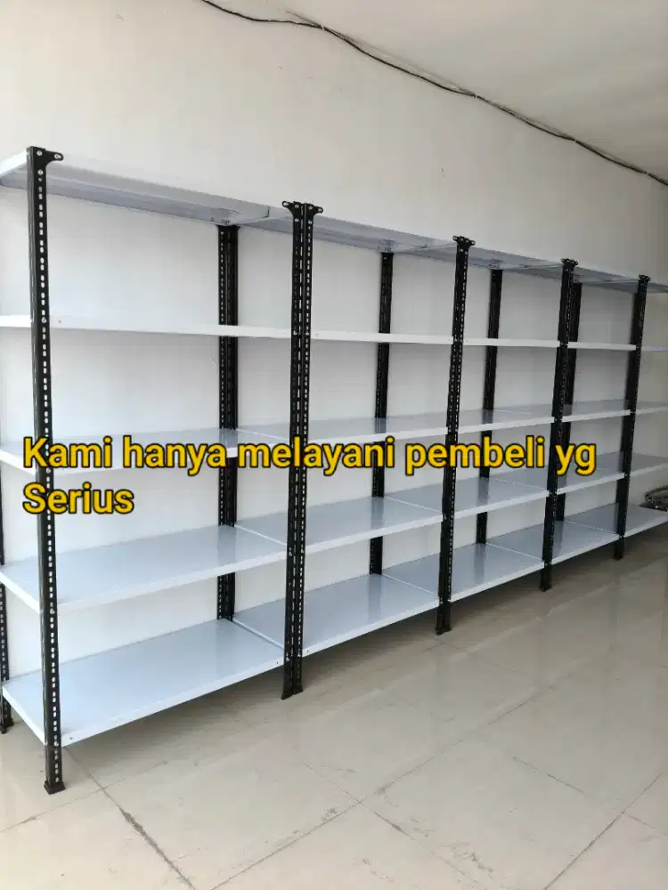 Rak besi arsip ramping