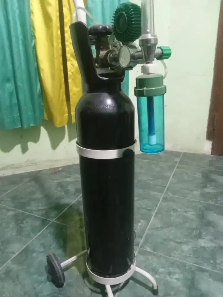 TABUNG OKSIGEN BEKAS SEPERTI BARU