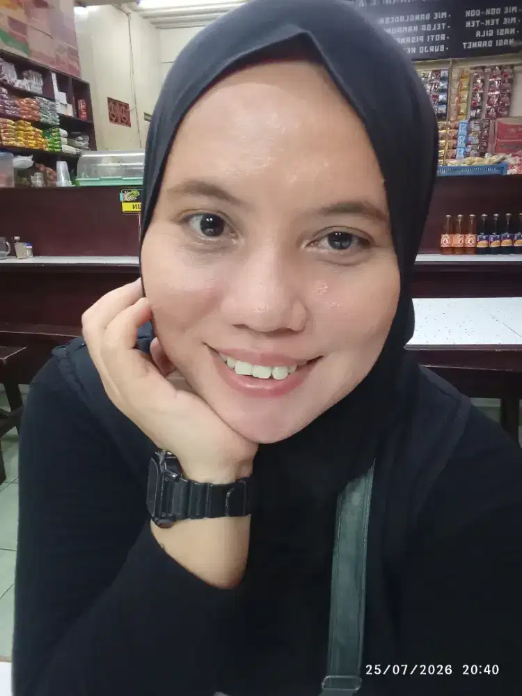 Freelance aja buat tambahan