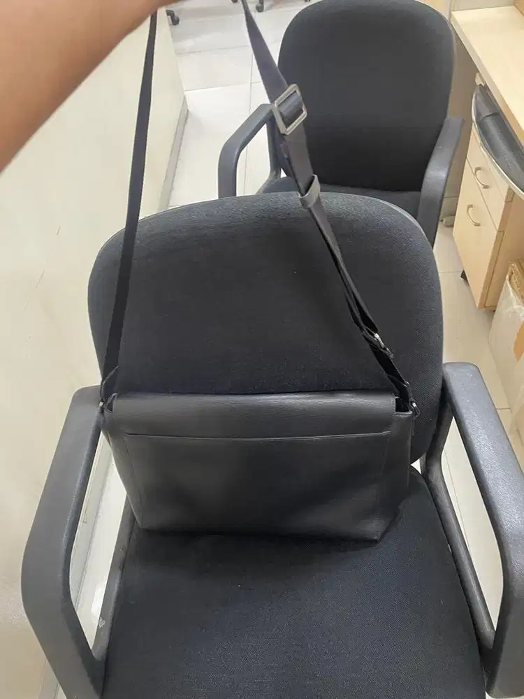 Pedro Messenger Bag