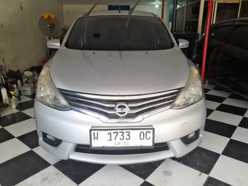 Grand livina 1.5 XV matic 2015