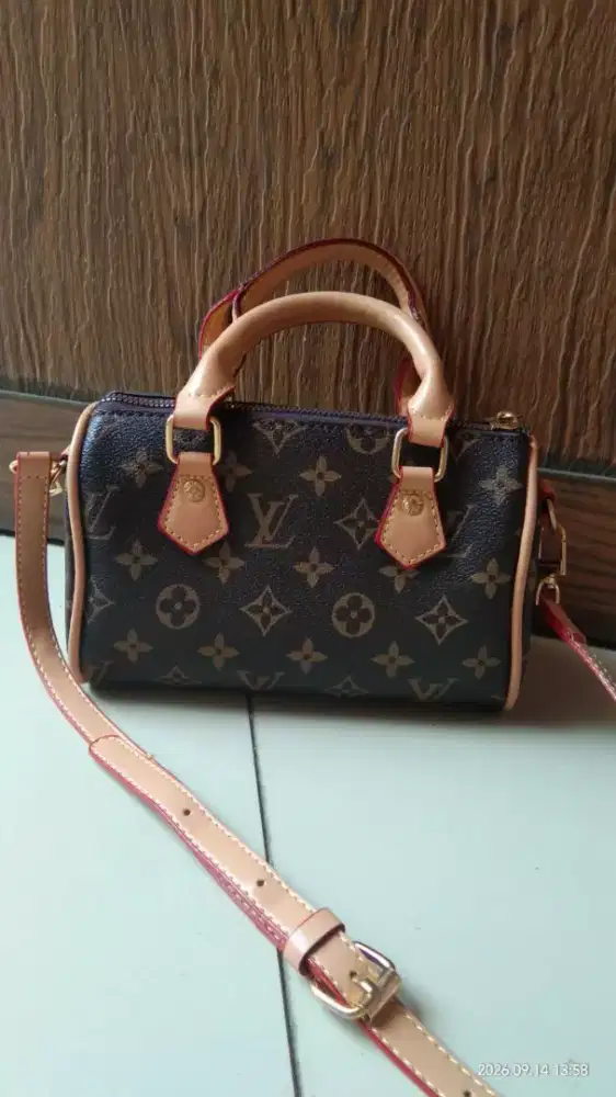 Tas selempang 21cm fullset New