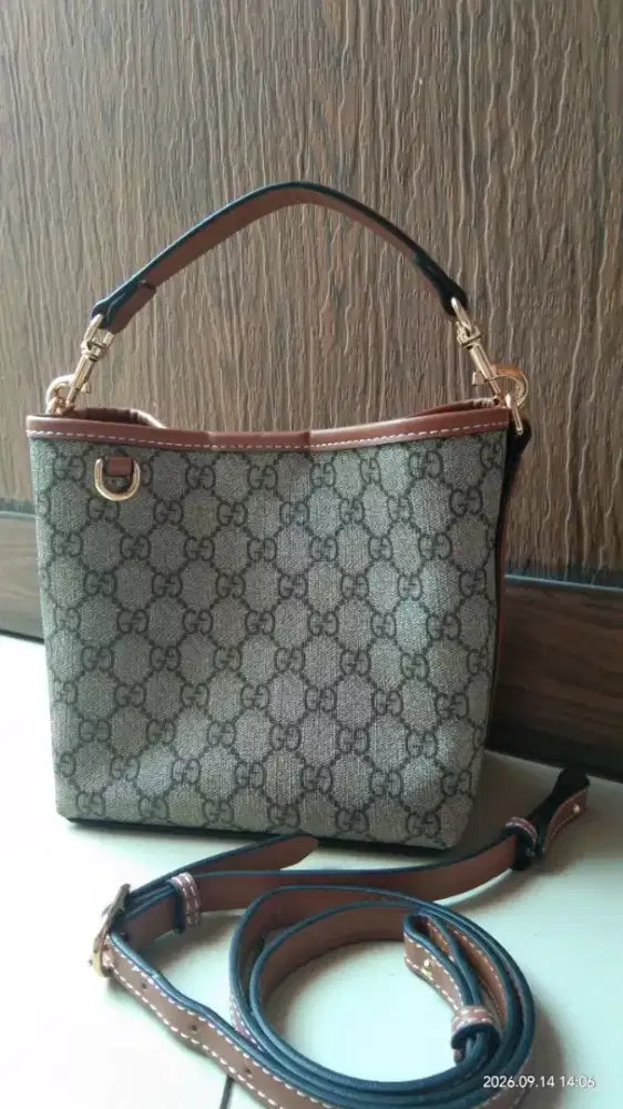 Tas Bucket selempang uk 20cm New