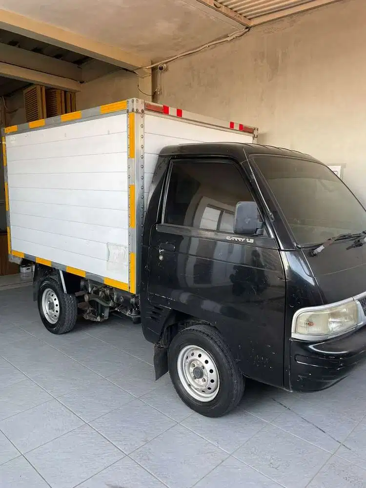 Suzuki Carry 2011 Bensin