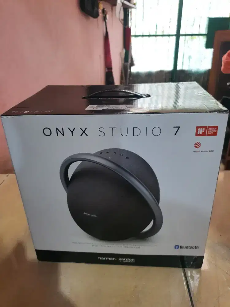 Harman kardon onyx studio 7 garansi tam 1 tahun