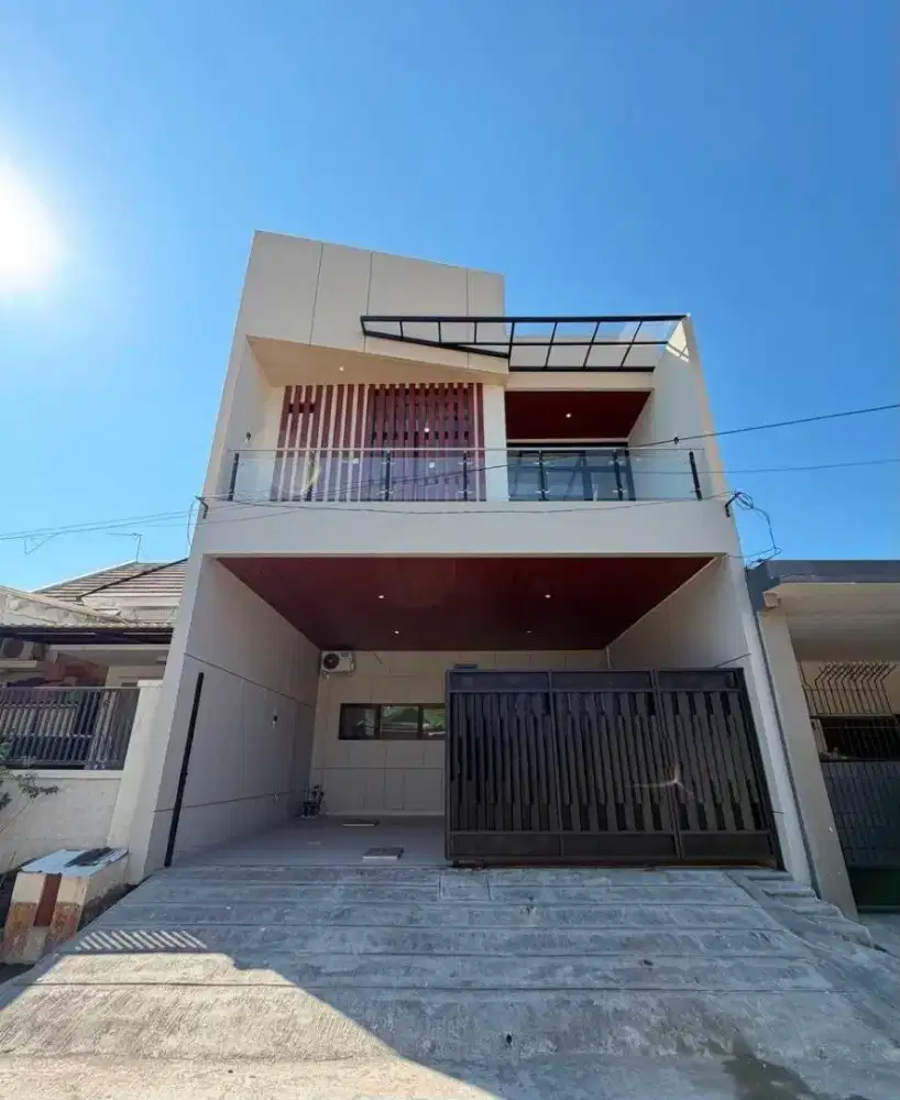 Dijual Rumah baru gress Babatan Pantai