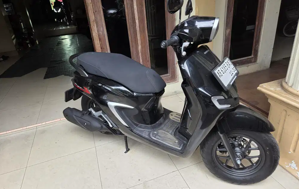 Stylo 160 hitam 2025 odometer 1ribuan istimewa GBm