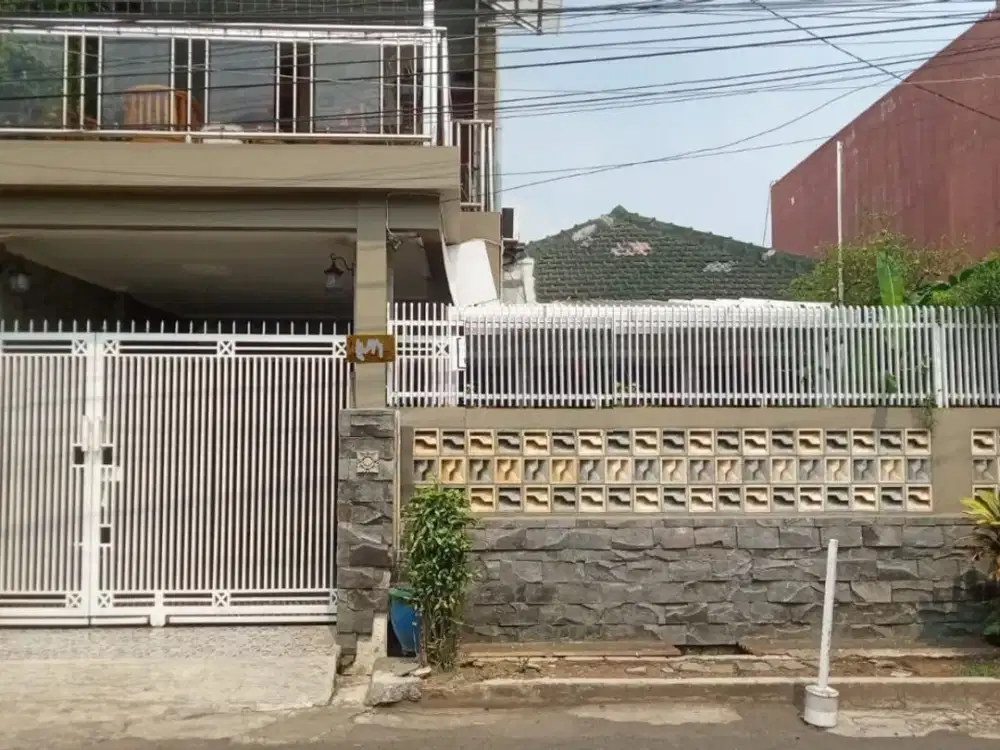 Rumah Siap Huni Strategis Dekat TSM Bandung Kota