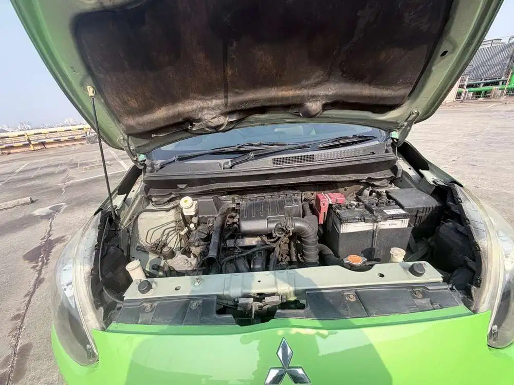 Mitsubishi Mirage 2013 Bensin