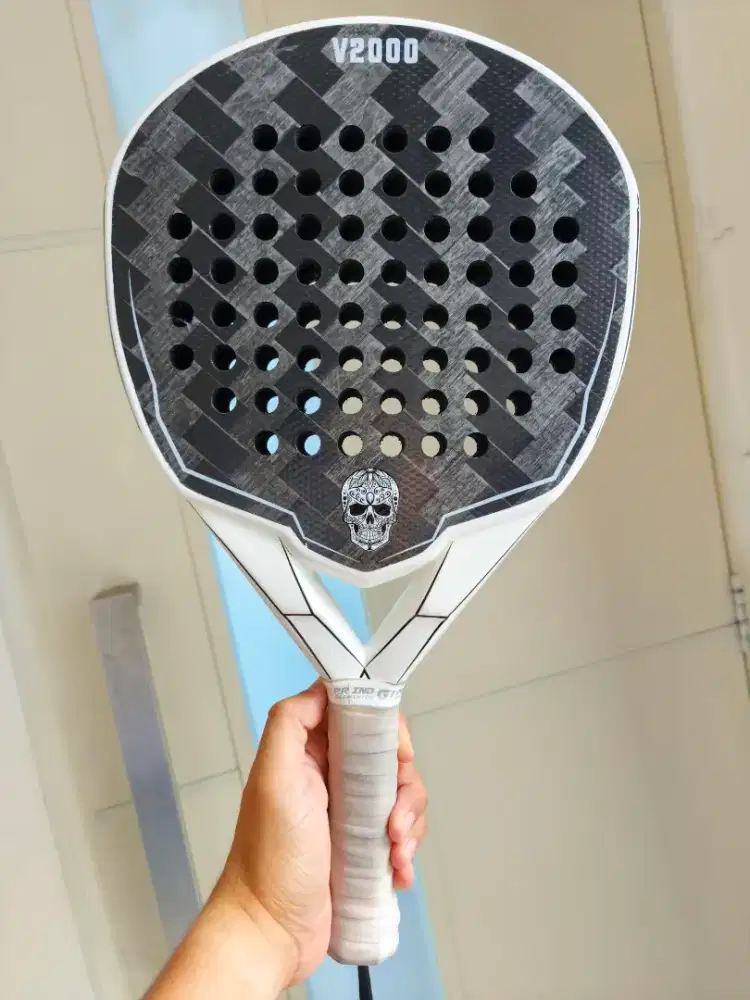 Skull Padel V2000 (White Black 15K)