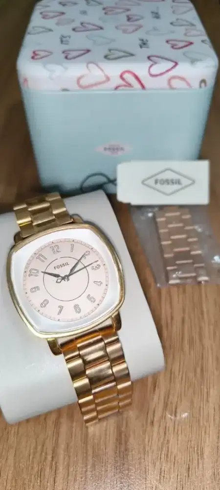 JAM TANGAN WANITA PRELOVED - FOSSIL ES4195