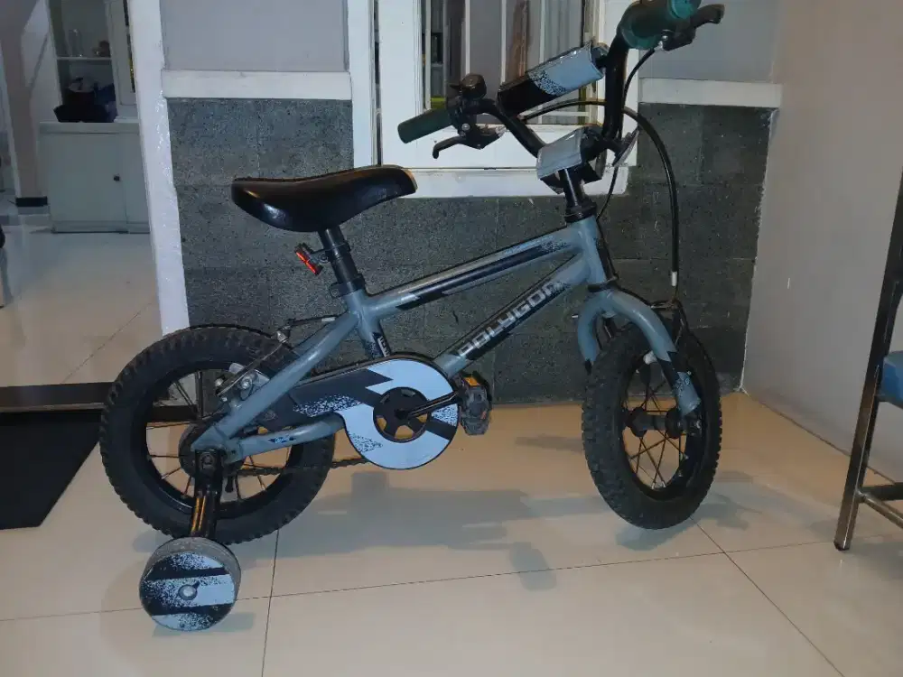 Sepda poligon anak