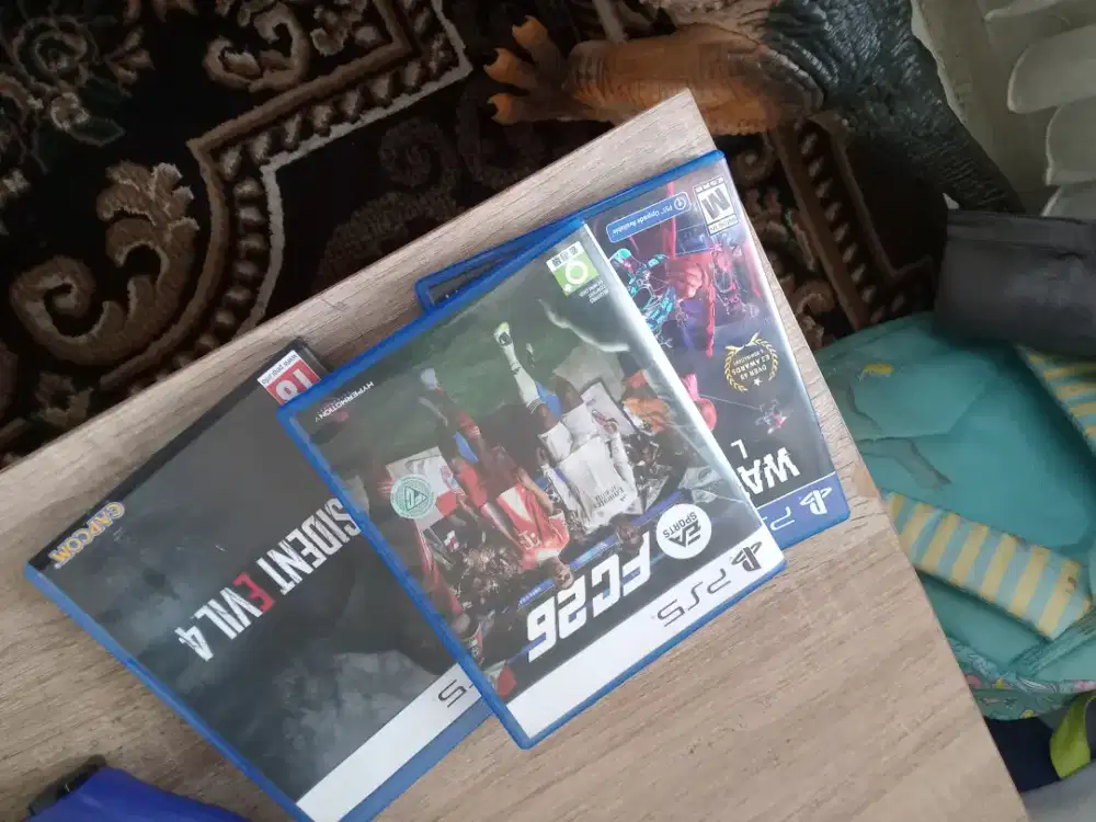 FC26 PS5 bundle Resident evils watch dog