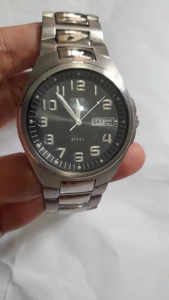 JAM TANGAN STAINLESS STEEL ORI MERK GUESS .MK