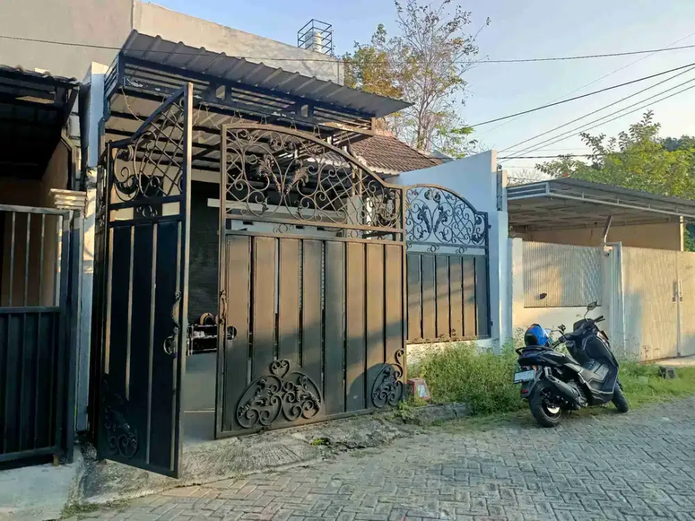 Dijual Murah Rumah di Perumahan Palm Oasis Sememi Jaya Surabaya Barat dekat Smun 12