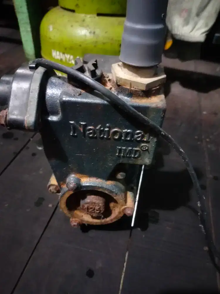 Mesin pompa air