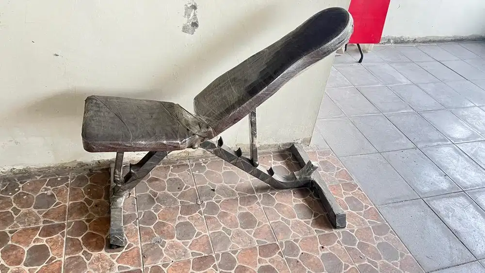 Bangku Fitness Berwyn (adjustable bench power)