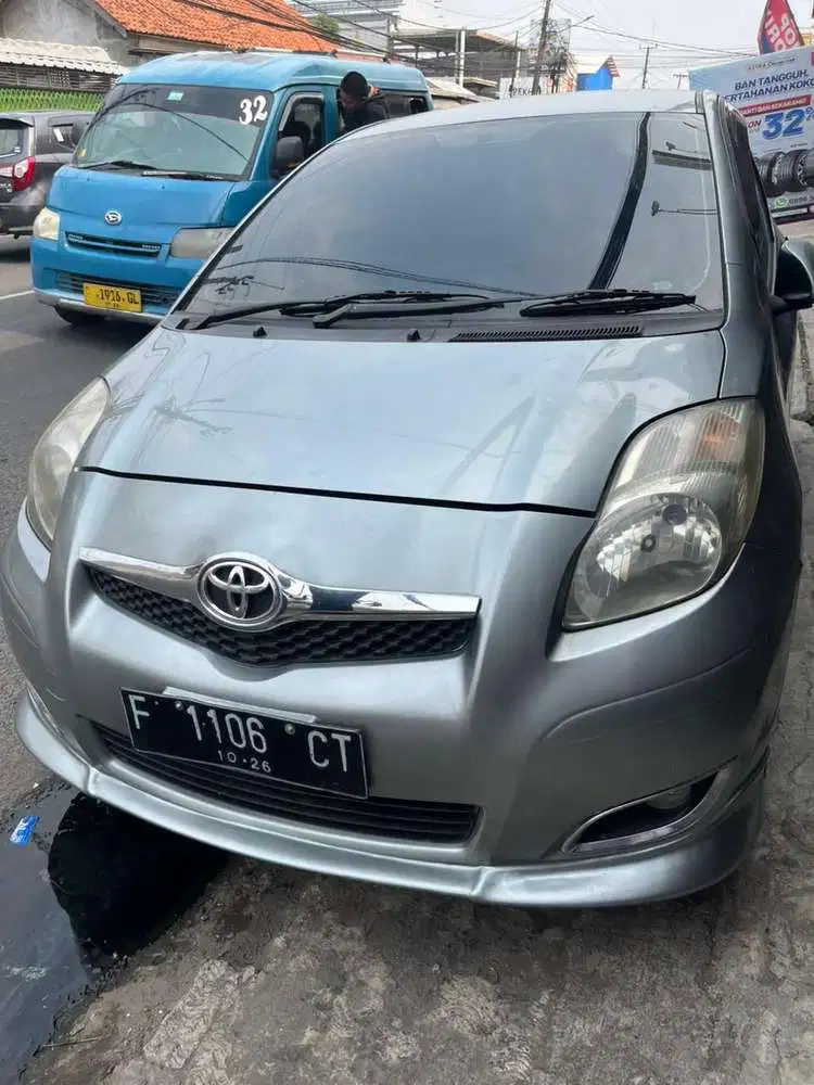 Toyota Yaris 2011 Bensin