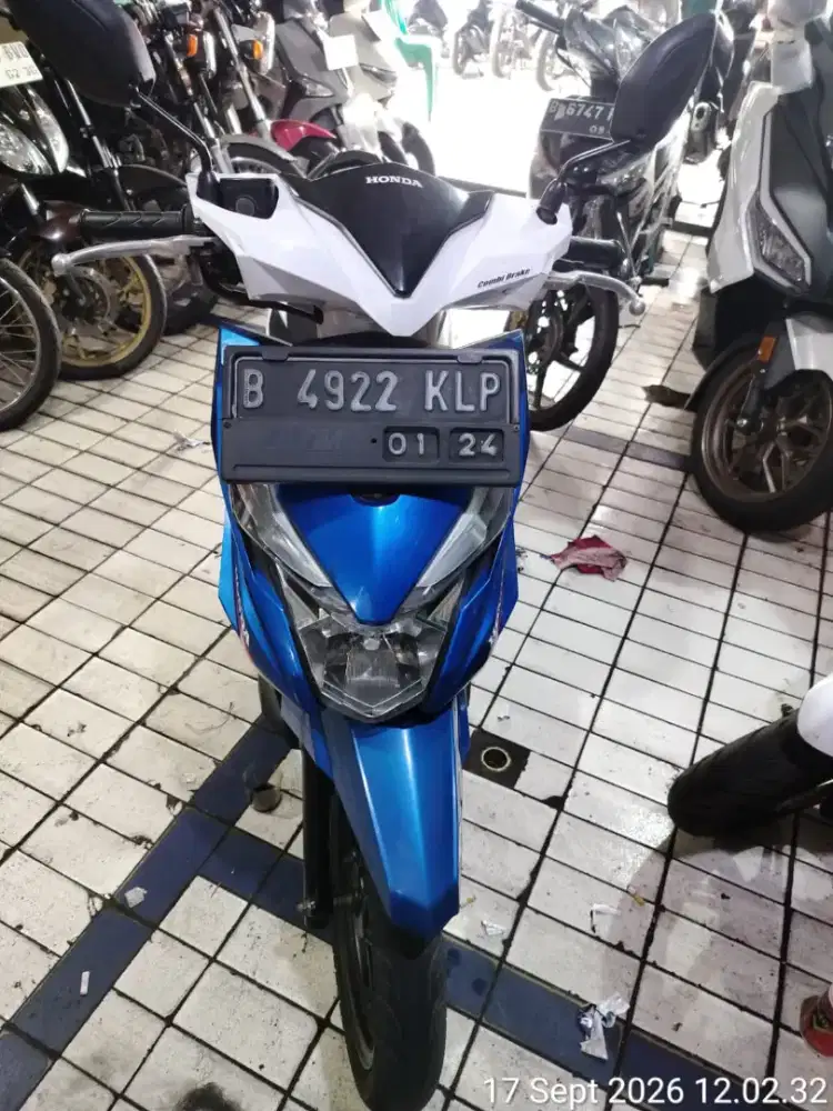 Honda beat eco 2018 kondisi 99% cat striping orisinil bawaan lahir