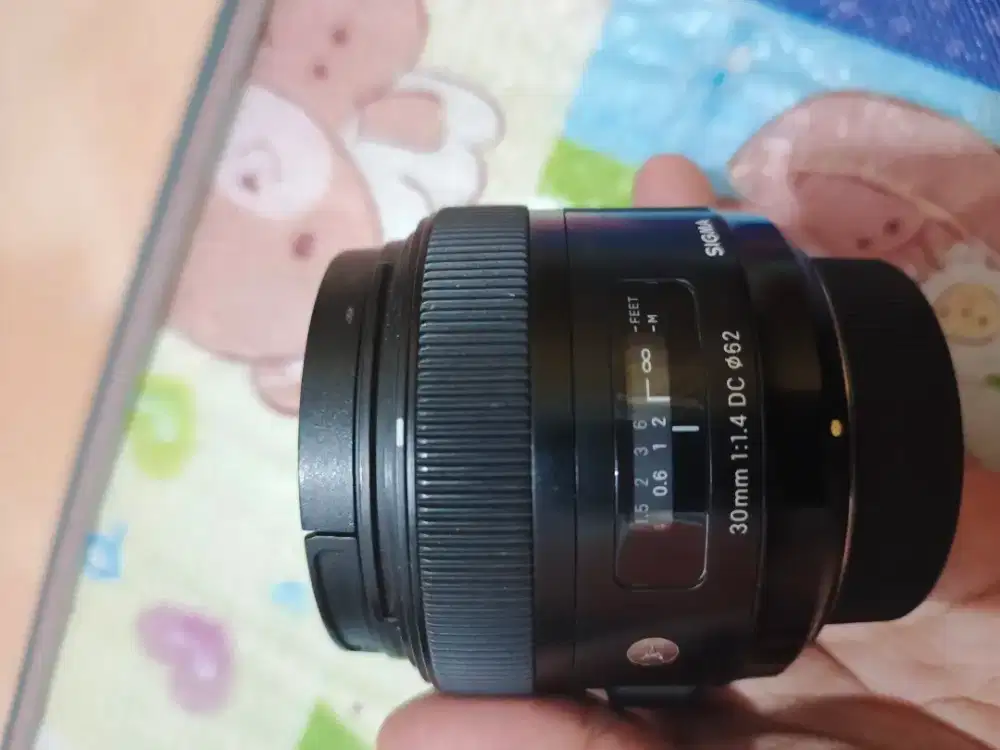 LENSA SIGMA 30 MM F1. 4 FOR NIKON
