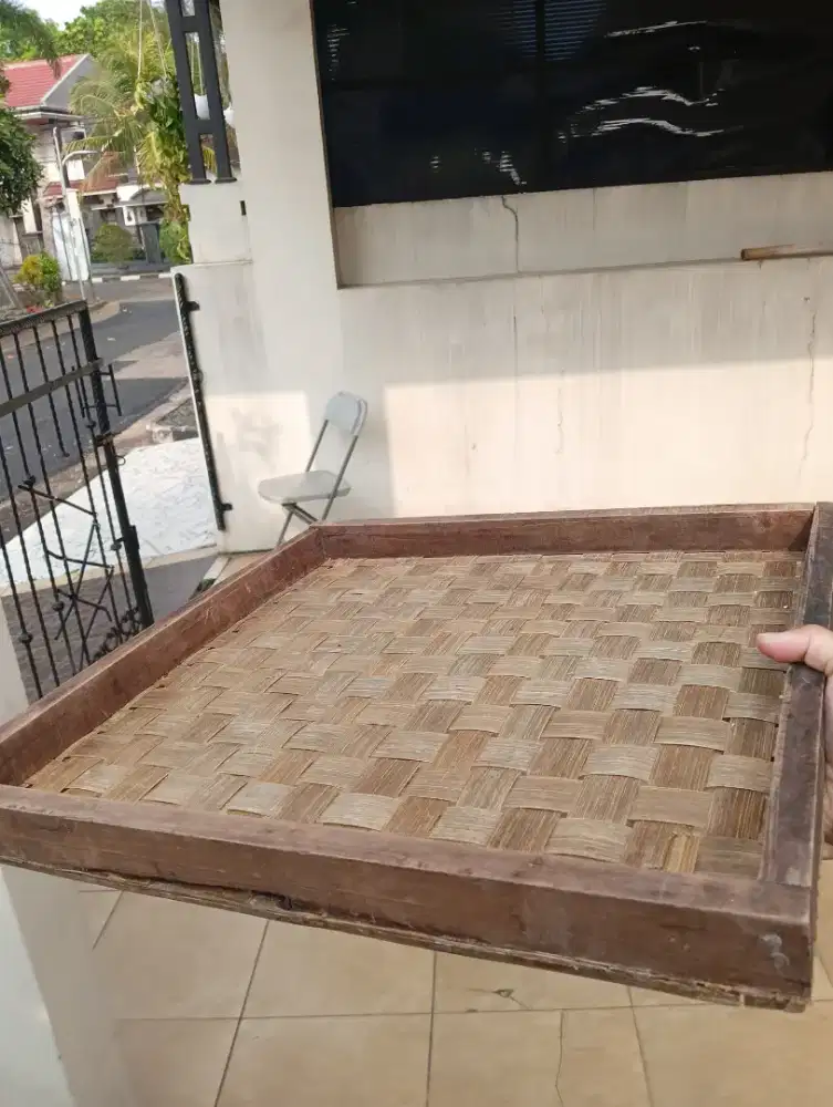 Nampan Eblek Bambu Tahu Sumedang