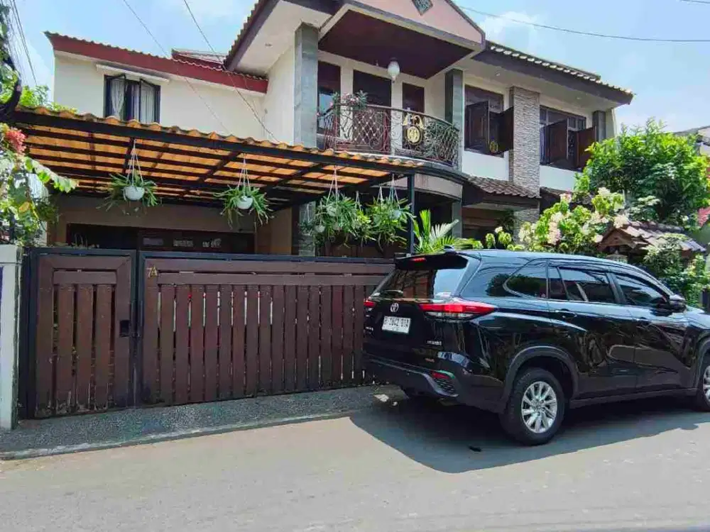 Rumah mewah bergaya jawa moderen dijual di ciracas jakarta timur. Siap Huni.