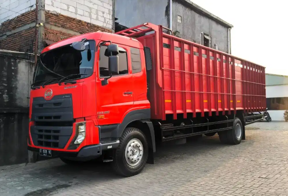 dijual truk UD Trucks quester CKE 250 engkel 4x2 Bak Besi sentral 2017