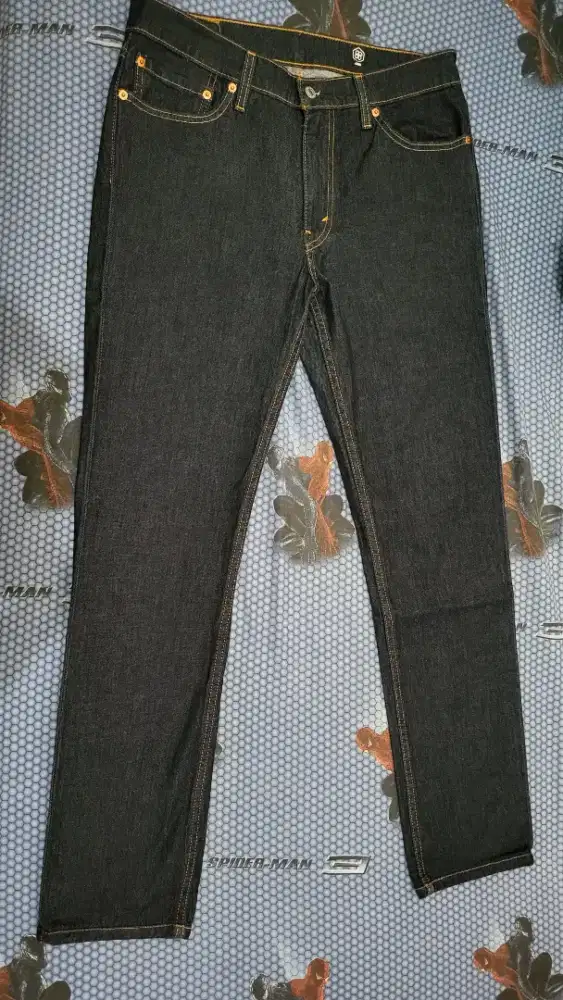 Celana jeans Levi's 511 Slim