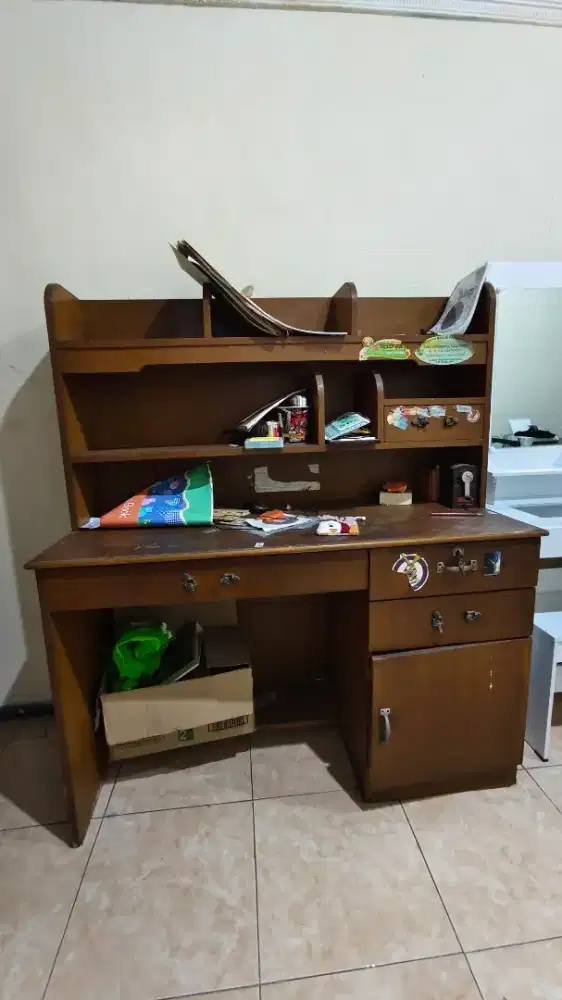 Lemari belaajar Meja belajar kayu jati asli
