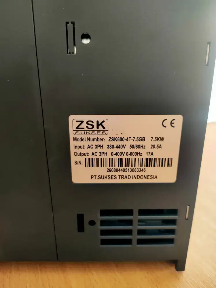 INVERTER 7.5 KW AC 3PH 380-440V ZSK