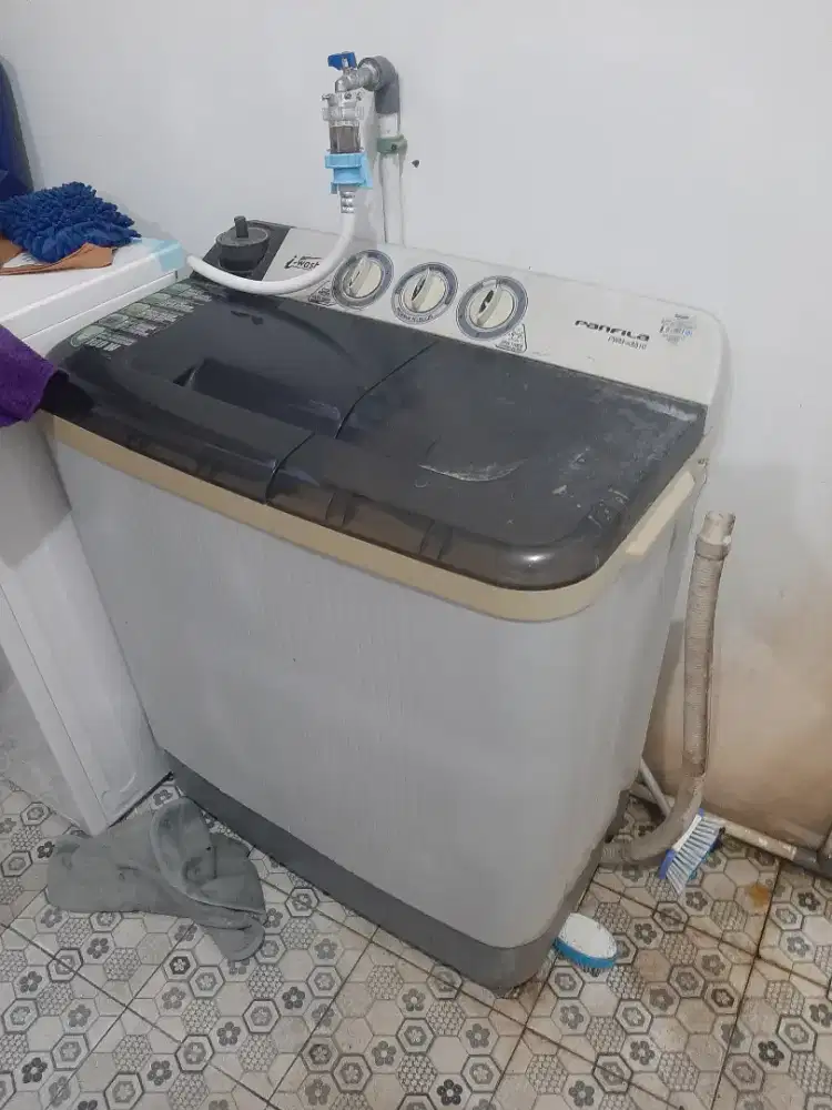 Mesin Cuci 2 tabung Panfila (Bekas)