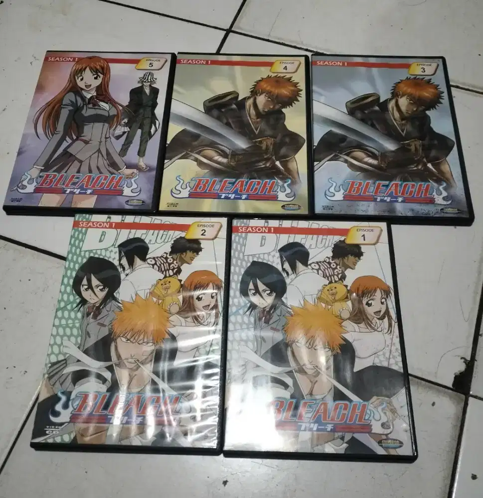 Kaset Vcd /cd film serial BLEACH no 1 sampai 5 .