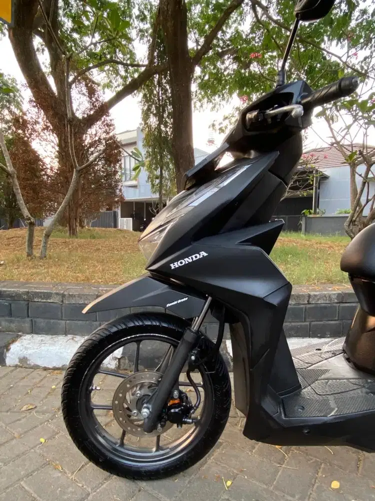 Honda Beat Deluxe tahun 2022, full original mulus, istimewa