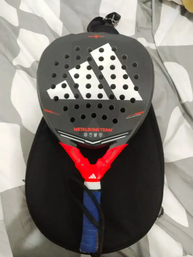 Rake Padel Adidas metalbone team