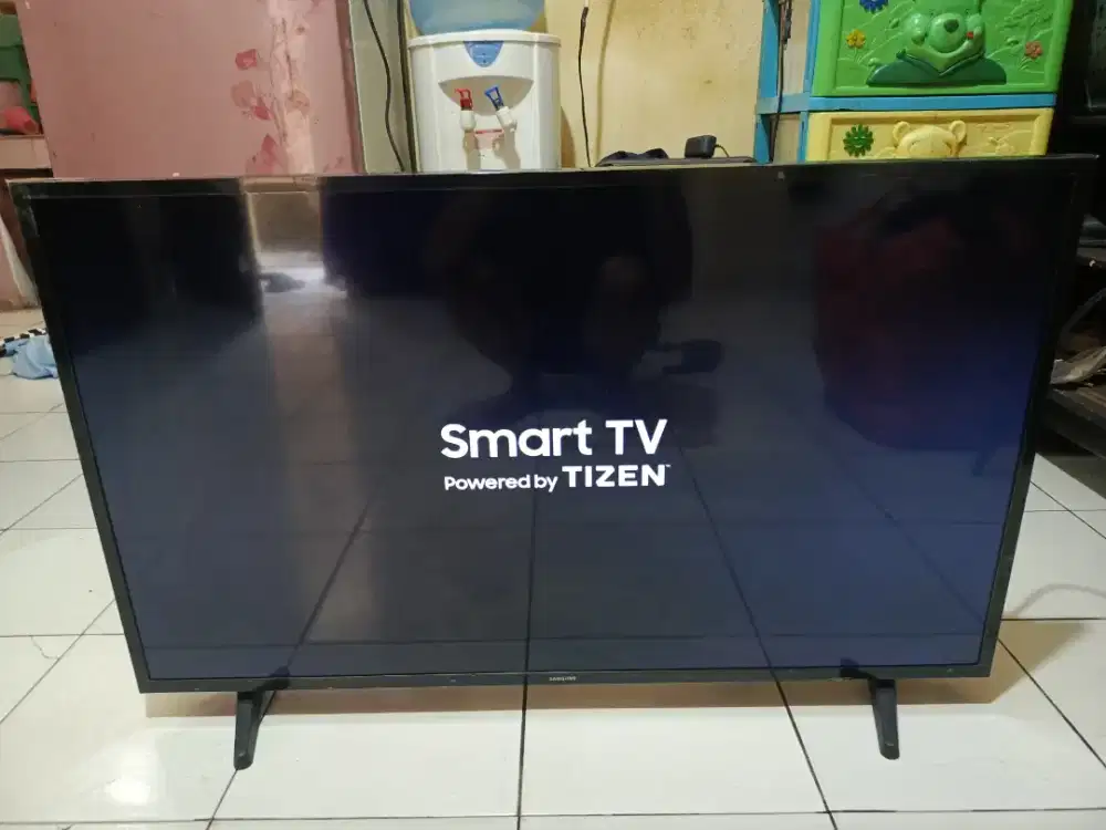 TV SAMSUNG 43 SMART TV TIZEN DIGITAL