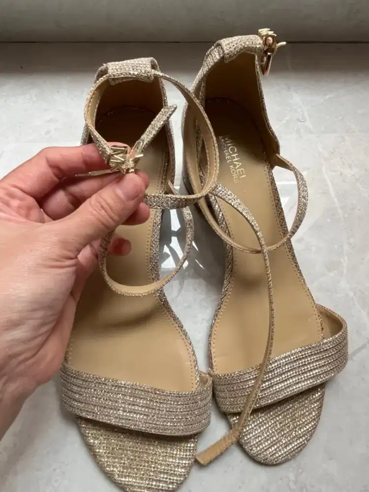 Sepatu Pesta Original Merk MK ( Michael Kors) dr Luar Negeri langsung