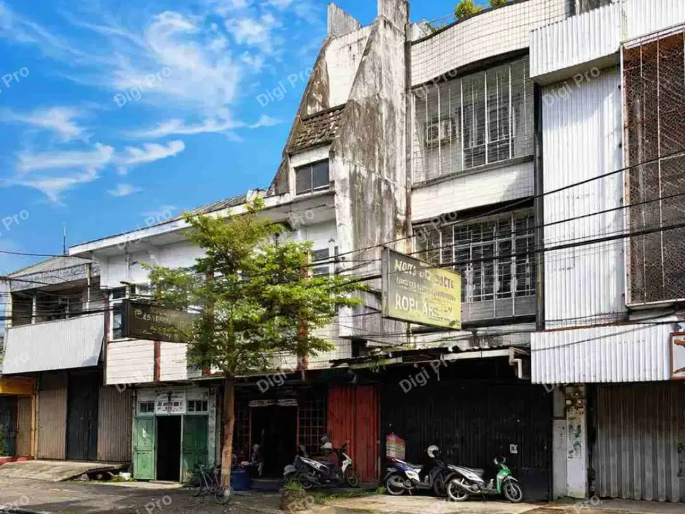 Dijual Ruko 3LT Poros Jl. Nusantara, Siap Pakai. Depan Terminal Peti Kemas