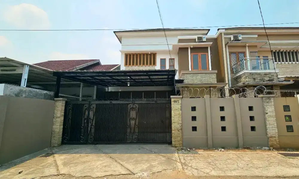 Disewakan Rumah Mewah Jagakarsa 2lt, Rumah Luas dan Nyaman