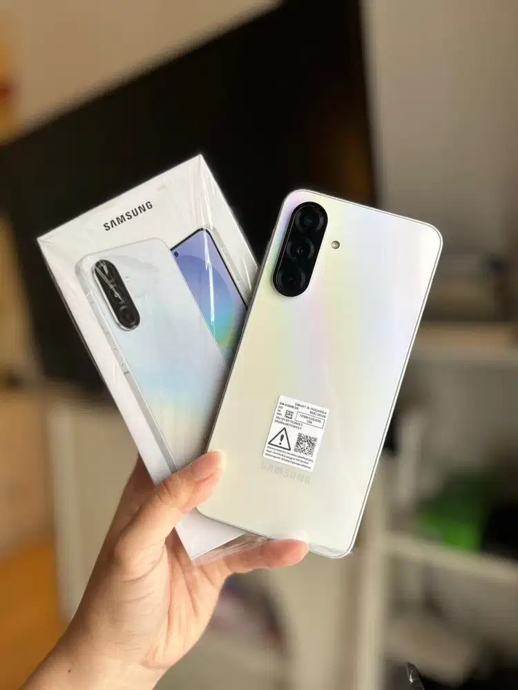 Samsung A36 5G 256GB Like New - Jarang Dipakai, Fullset!