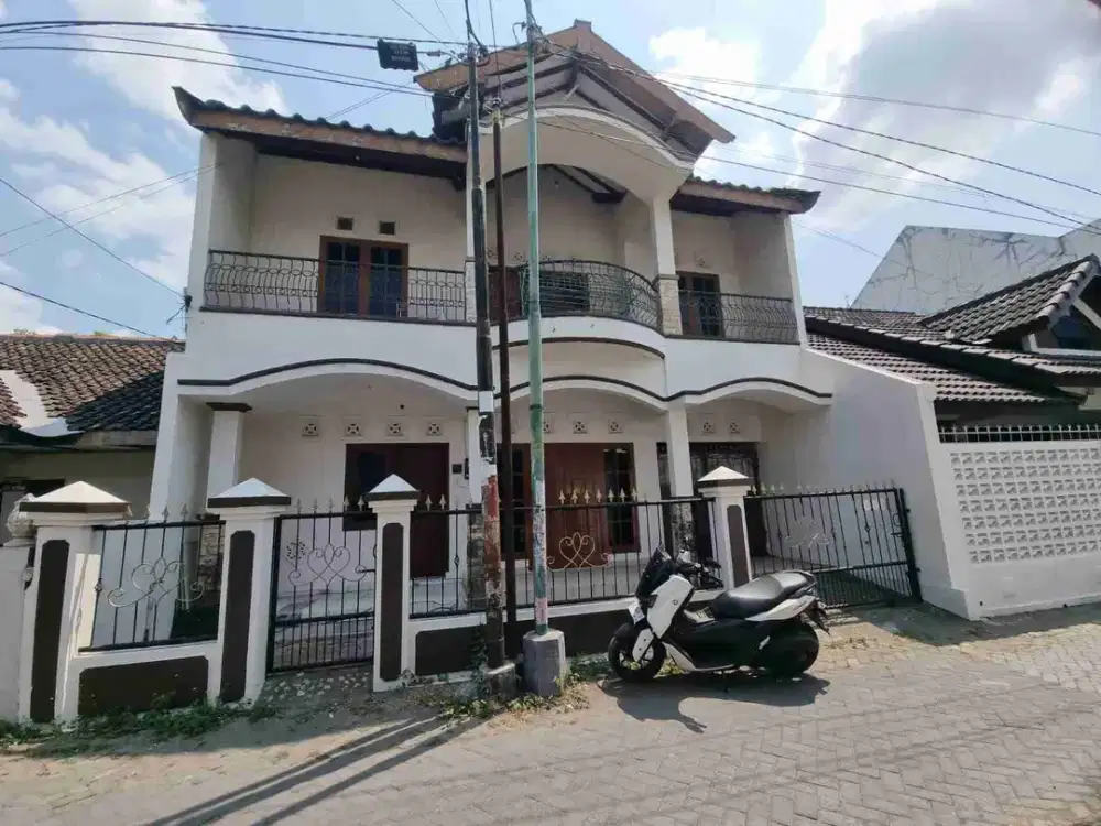 Rumah kost 2 lantai, kokoh, murah lokasi kodya Yogyakarta, strategis dkt banyak kampus , UAD, UST SARJANA WIYATA, UTY glagahsari