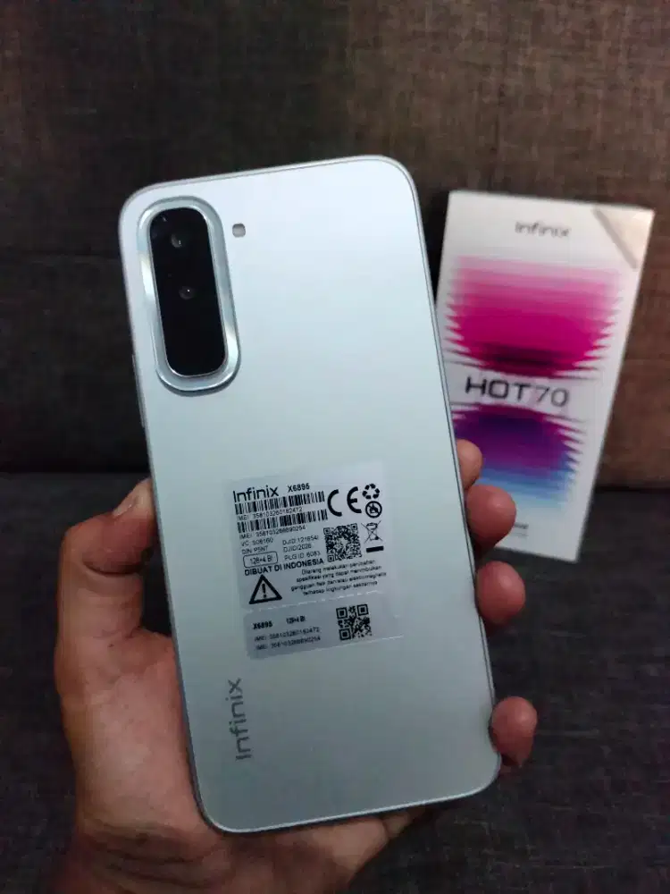 infinix hot 70 4+4/128gb pemakaian sebulan