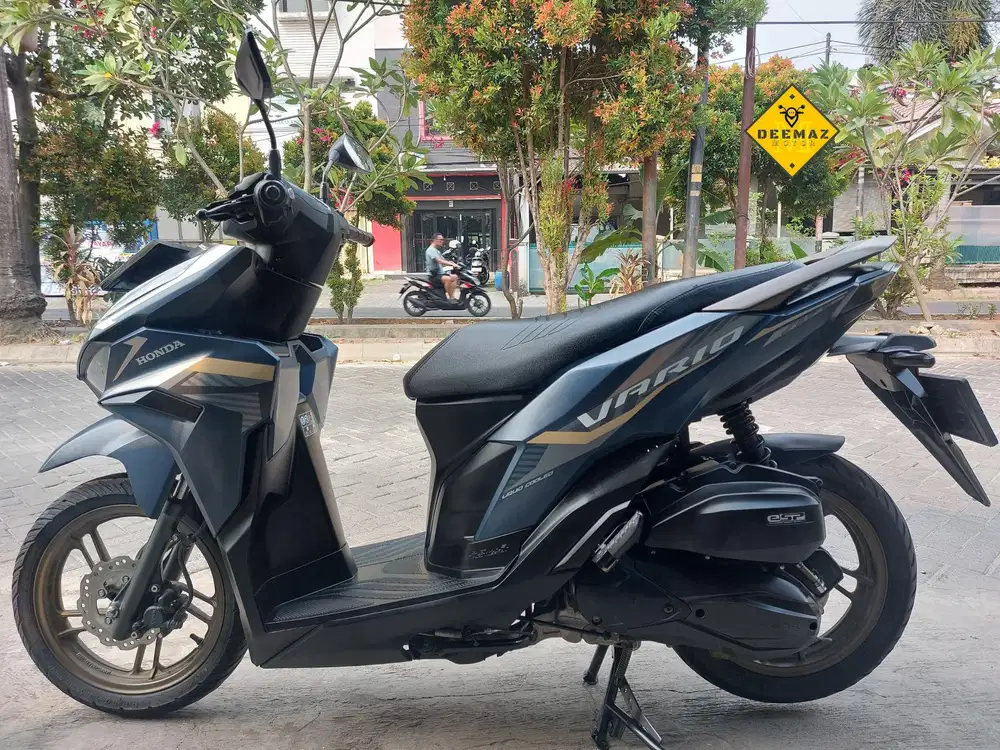 (DP 1 Jt)‼️ Plat B TangKot Vario 125 CBS ISS Keyless Biru 2023