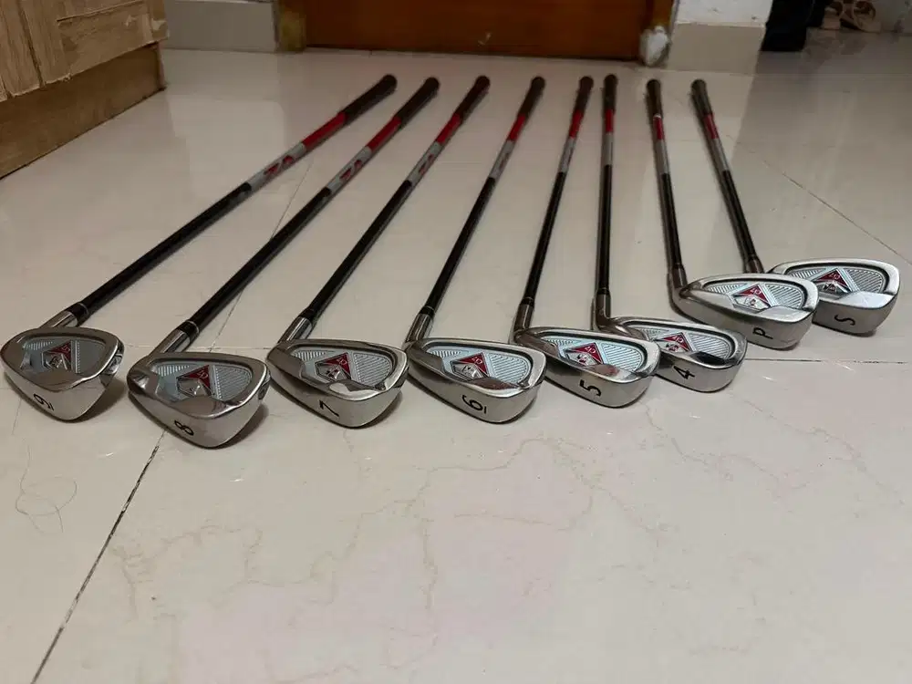 Stick golf taylormade,wilson dan maruman